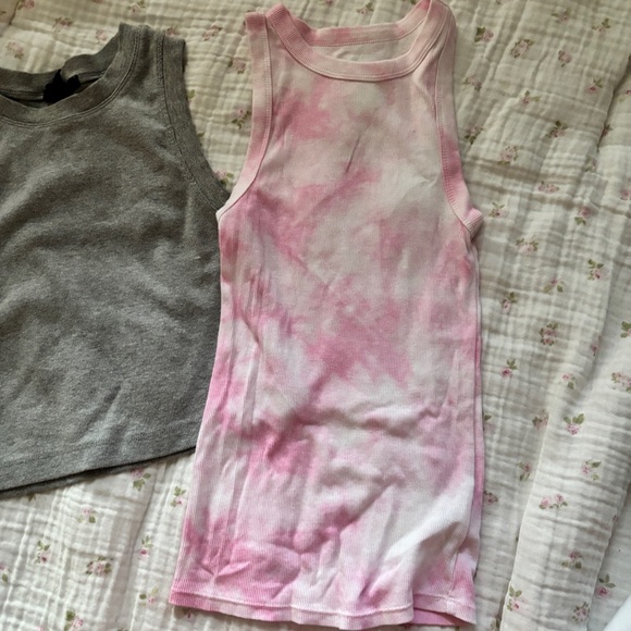 Tank Top Bundle - Picture 6 of 7